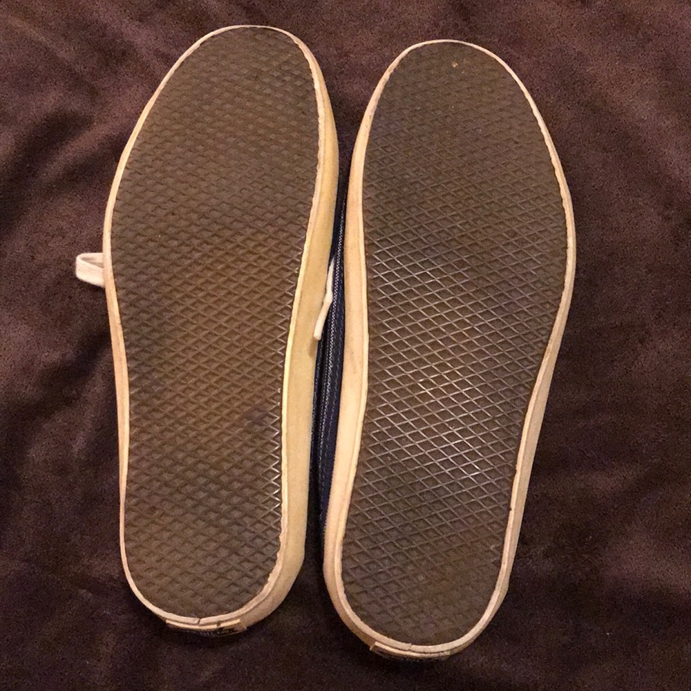 Vans - Picture 4 of 6